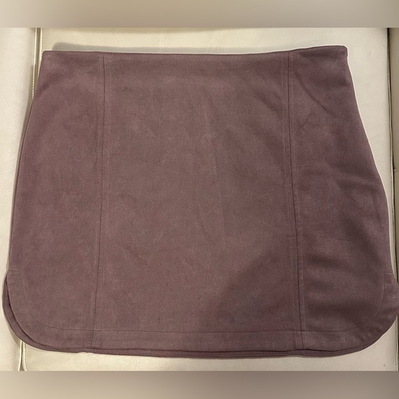 Steve Madden Dresses & Skirts - Steve Madden Mauve Suede Mini Skirt